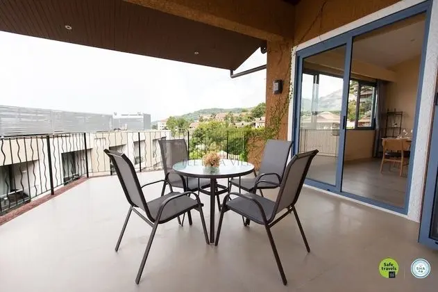 Family Villa, 4 Yatak Odası, Kısmi Deniz Manzaralı