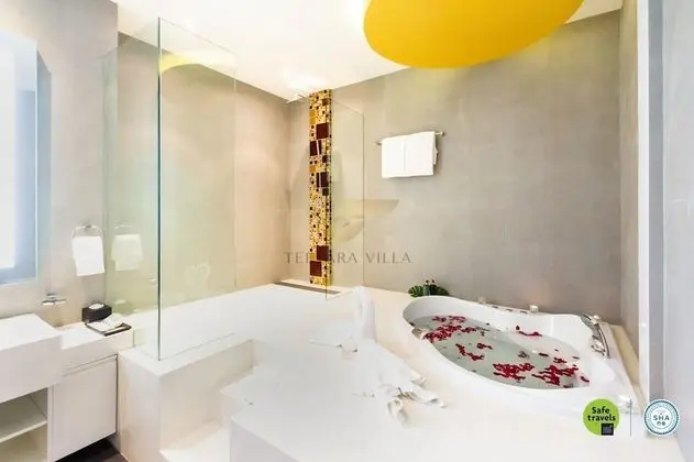 Family Villa, 4 Yatak Odası, Kısmi Deniz Manzaralı