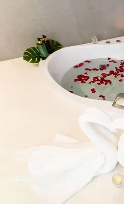 Family Villa, 4 Yatak Odası, Kısmi Deniz Manzaralı