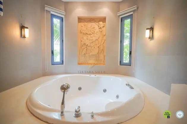 Family Villa, 5 Yatak Odası, Kısmi Deniz Manzaralı