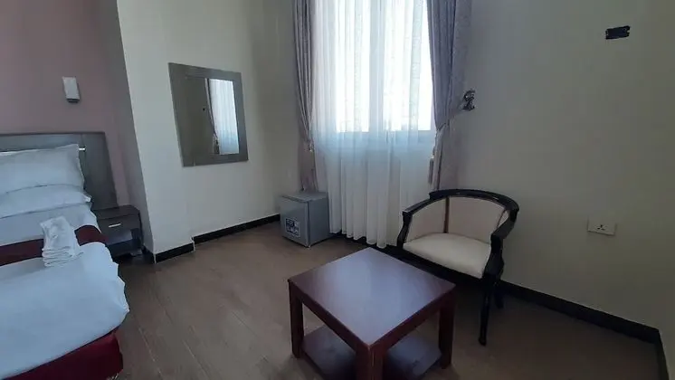 Deluxe Tek Büyük Yataklı Oda, Balkon, Şehir Manzaralı
