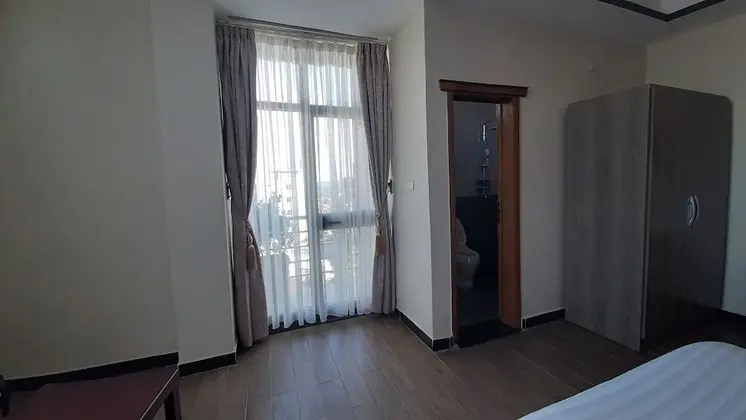 Deluxe Tek Büyük Yataklı Oda, Balkon, Şehir Manzaralı