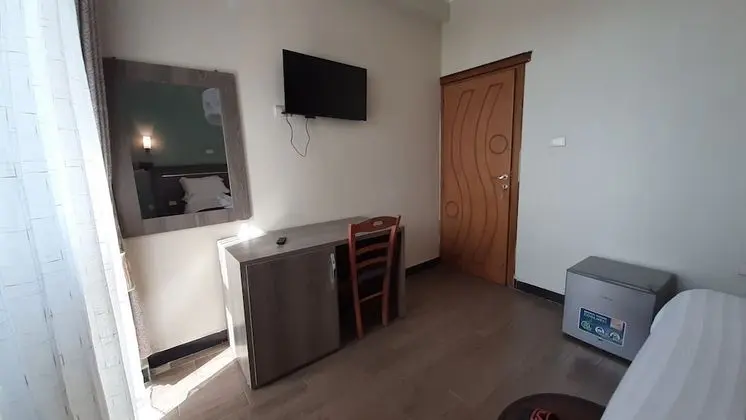 Deluxe Tek Büyük Yataklı Oda, Balkon, Şehir Manzaralı