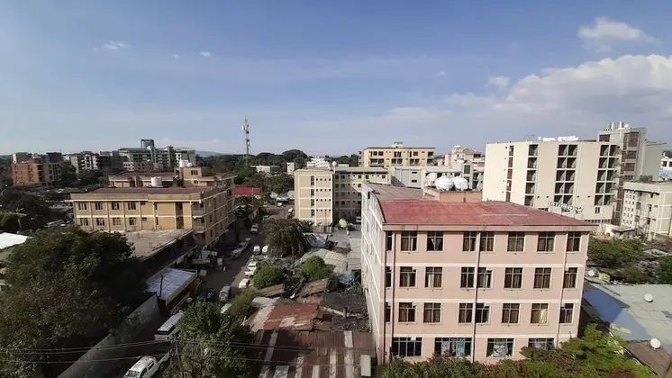 Deluxe Tek Büyük Yataklı Oda, Balkon, Şehir Manzaralı