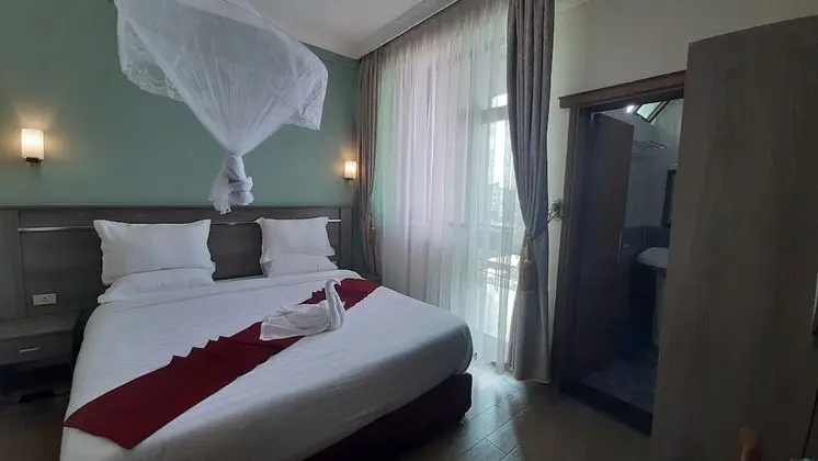 Deluxe Tek Kişilik Oda, Balkon, Şehir Manzaralı
