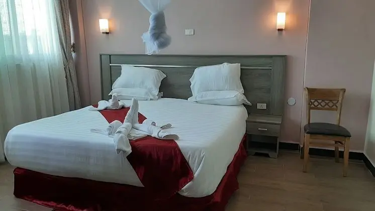 Standard King Room