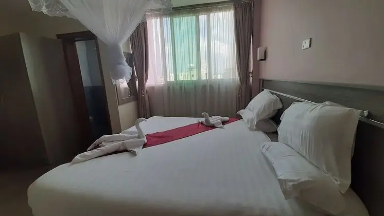 Standard King Room