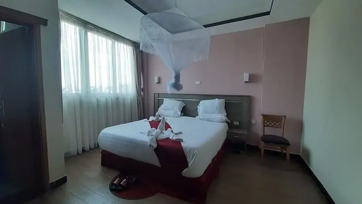 Standard King Room