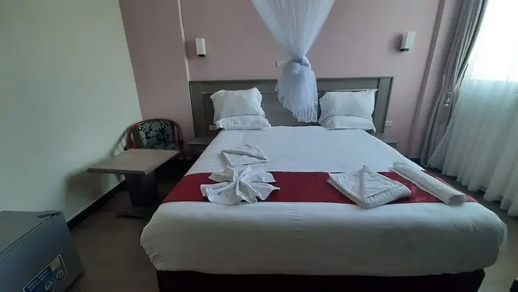 Standard King Room