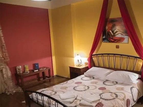 Tek Büyük Yataklı Oda