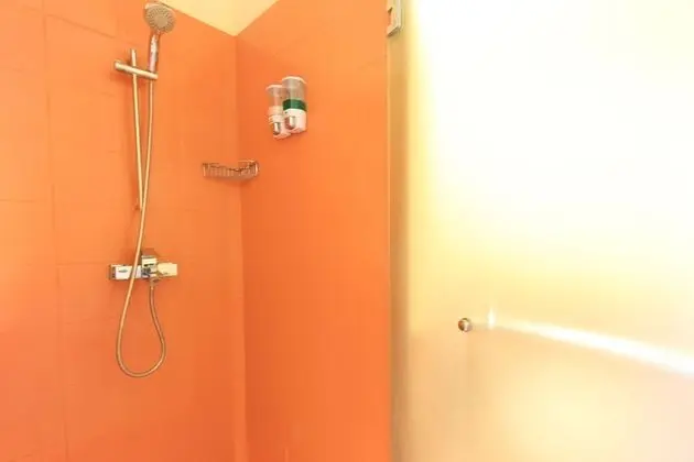 Tek Büyük veya İki Ayrı Yataklı Oda, Balkon