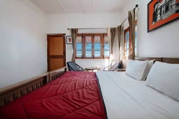 Deluxe Room(Snow and Lake View)