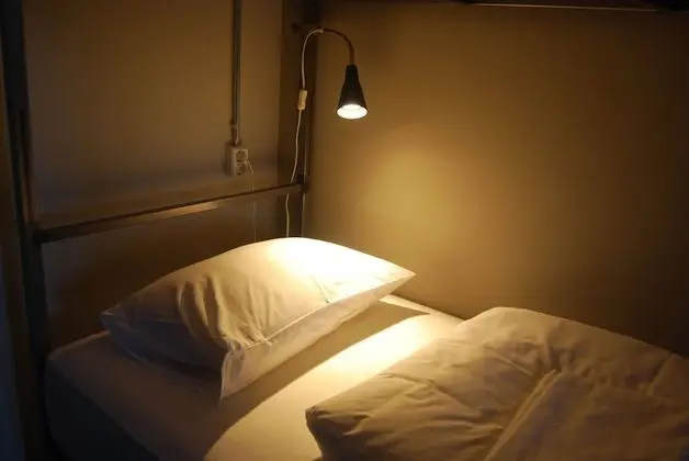 Ortak Ranzalı Oda, Karma Ranzalı Oda, Ortak Banyo