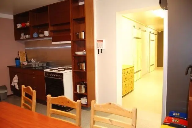 Tek Büyük veya İki Ayrı Yataklı Oda, Birden Çok Yatak, Ortak Banyo (Private Room)