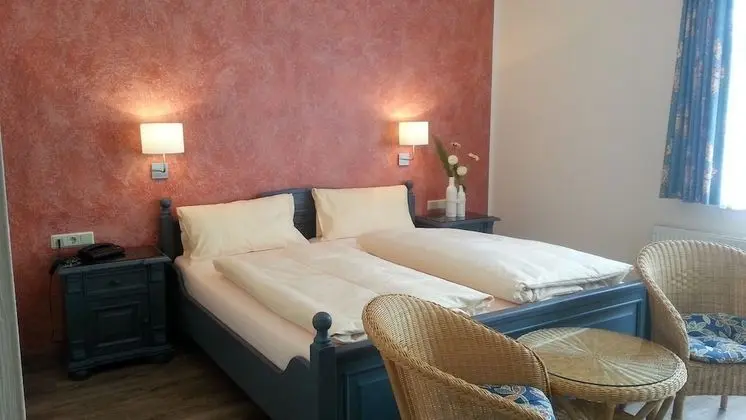 Comfort Tek Büyük veya İki Ayrı Yataklı Oda
