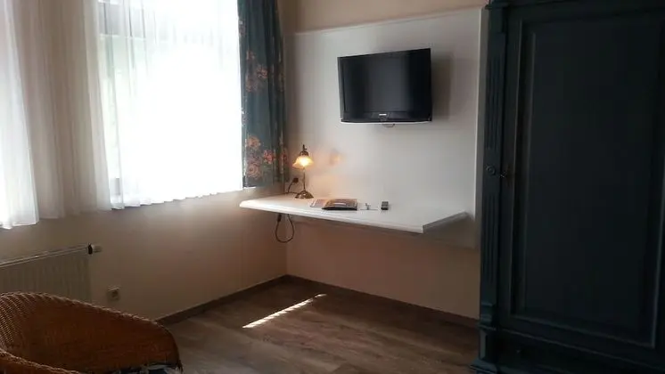 Comfort Tek Büyük veya İki Ayrı Yataklı Oda