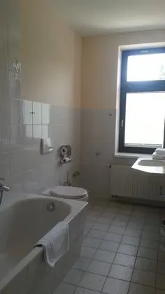 Comfort Tek Büyük veya İki Ayrı Yataklı Oda