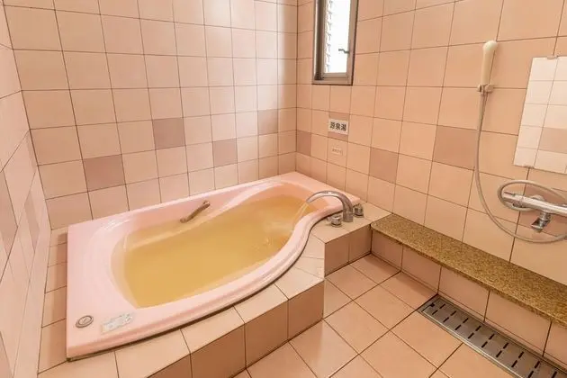 Family Oda, Sigara İçilmez, Sıcak Su Havuzu