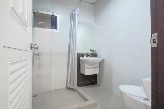Three Bedroom Apartment
