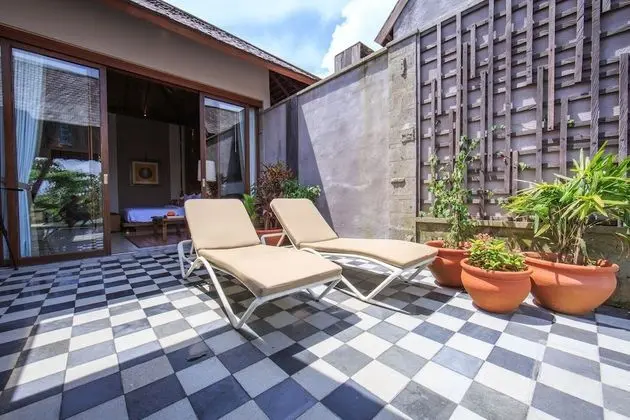 Terrace View with Personal Pool Villa