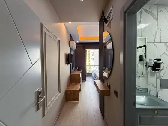 Deluxe Üç Kişilik Oda