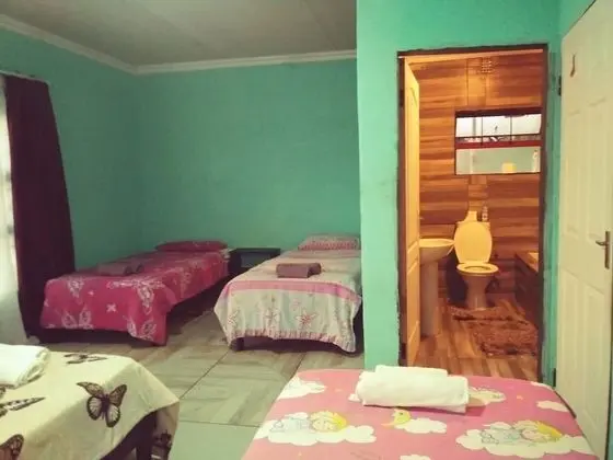 Bed in 4-Bed Mixed Dormitory