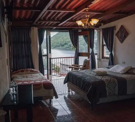 Deluxe Dört Kişilik Oda