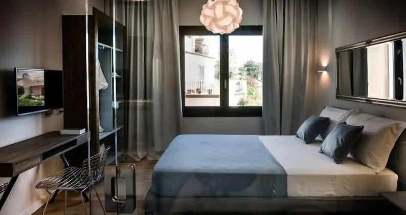 Comfort Tek Büyük Yataklı Oda