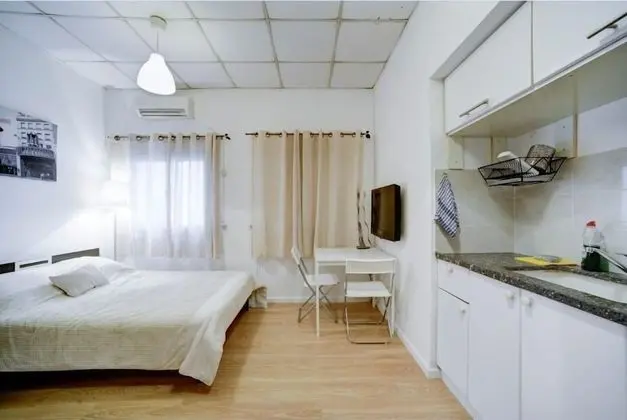 Stüdyo (Hakovshim 22 Apt. 10)