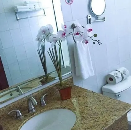 Standard Oda, 2 Büyük (Queen) Boy Yatak, Okyanus Manzaralı