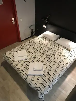 Basic Tek Büyük Yataklı Oda, 1 Büyük (Queen) Boy Yatak, Özel Banyo