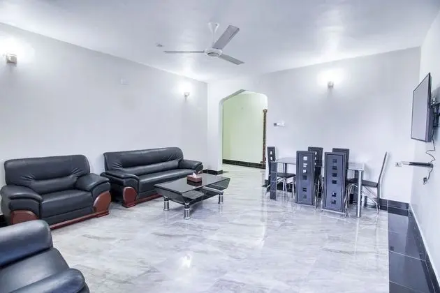 Tek Büyük Yataklı Oda, Balkon