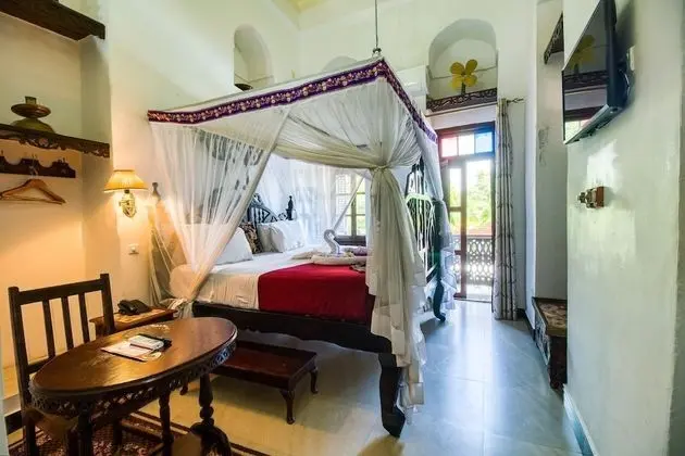 Tek Büyük Yataklı Oda, Balkon, Deniz Manzaralı