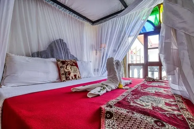 Tek Büyük Yataklı Oda, Balkon, Deniz Manzaralı