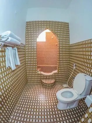 Tek Büyük Yataklı Oda, Balkon, Deniz Manzaralı