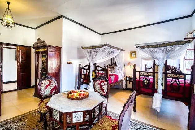 Üç Kişilik Oda, Balkon, Deniz Manzaralı