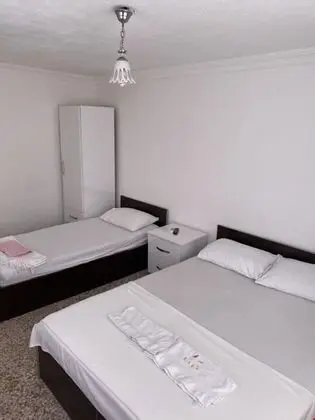 Apart 1