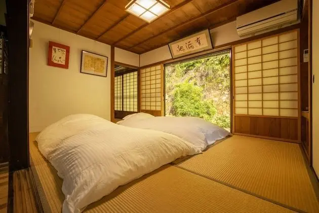 Traditional Oda, Sigara İçilmez (Japanese Style, 8 Guests)