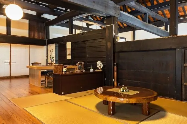 Traditional Oda, Sigara İçilmez (Japanese Style, 8 Guests)