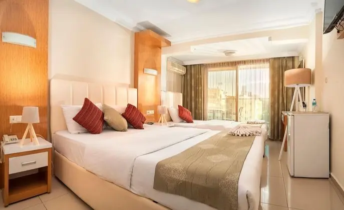 https://imagessl.etstur.com/files/images/hotelImages/TR/50441/l/Temple-Miletos-Spa-Hotel-Genel-296171.jpg
