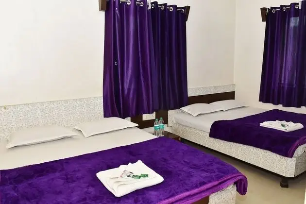 Deluxe Dört Kişilik Oda