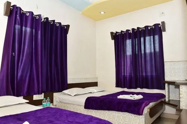 Deluxe Dört Kişilik Oda