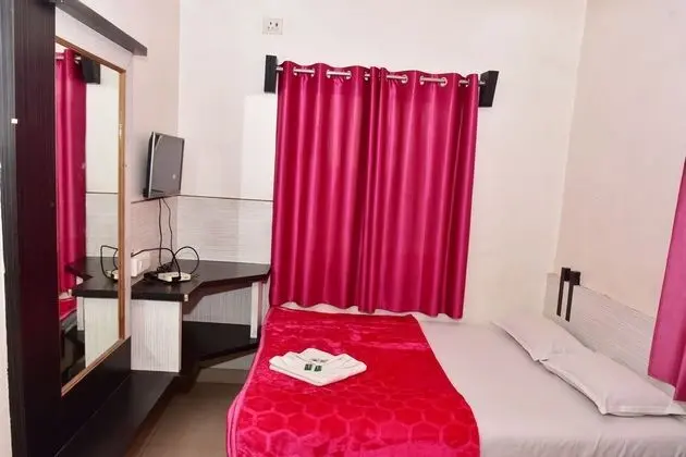 Deluxe Dört Kişilik Oda