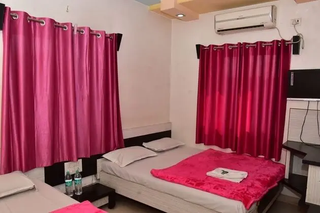 Deluxe Dört Kişilik Oda