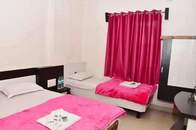Deluxe Üç Kişilik Oda