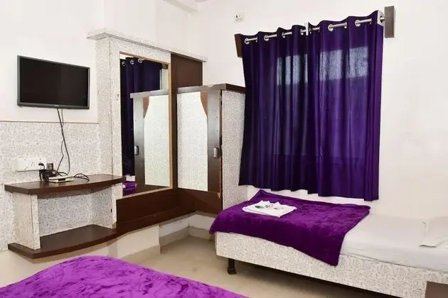 Deluxe Üç Kişilik Oda