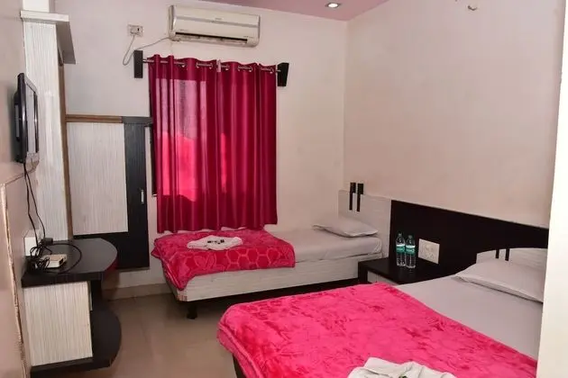 Deluxe Üç Kişilik Oda
