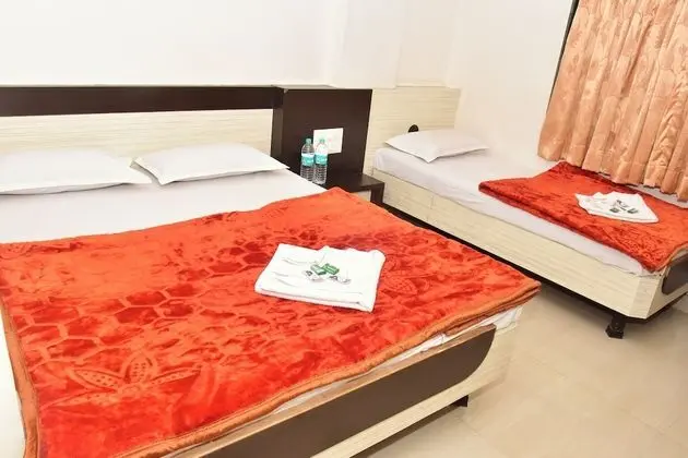 Deluxe Üç Kişilik Oda