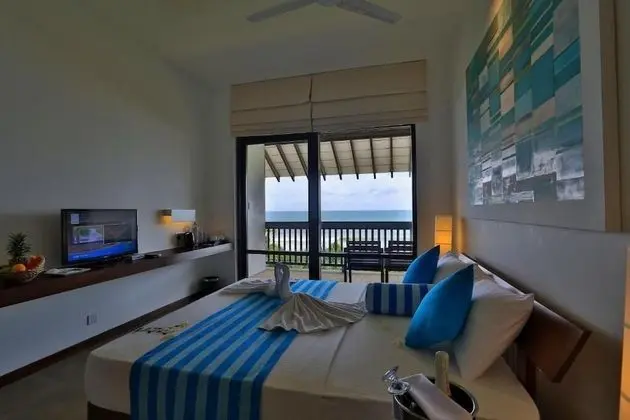 Superior Tek Büyük Yataklı Oda, Balkon, Okyanus Manzaralı