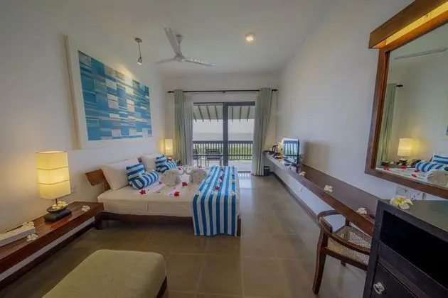 Superior Tek Büyük Yataklı Oda, Balkon, Okyanus Manzaralı